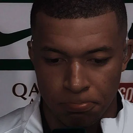 ☹️ Стикер «neymar and mbappe» для Telegram