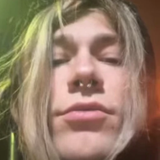 😍 Стикер «нкей» для Telegram