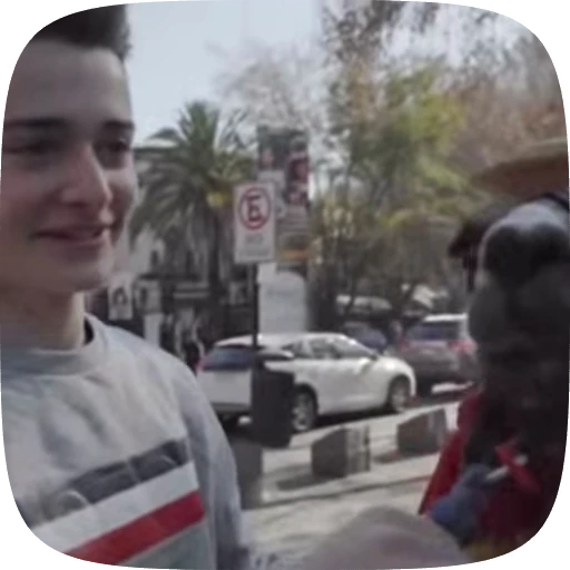 🌟 Стикер «Noah Schnapp» для Telegram