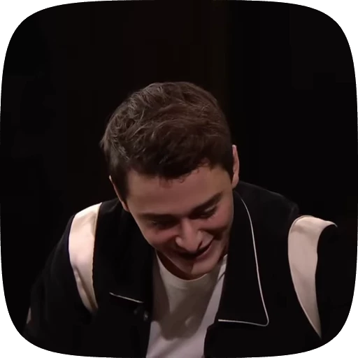 🌟 Стикер «Noah Schnapp» для Telegram