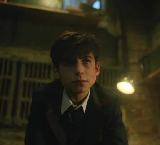 🔍 Стикер «Five Hargreeves» для Telegram