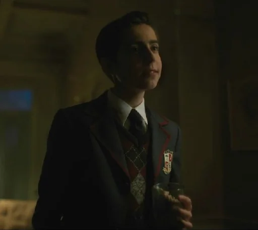 🔍 Стикер «Five Hargreeves» для Telegram