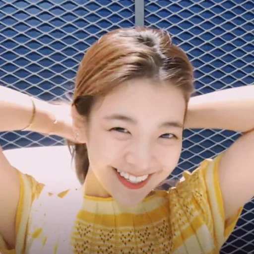 🍒 Стикер «choi jisu» для Telegram