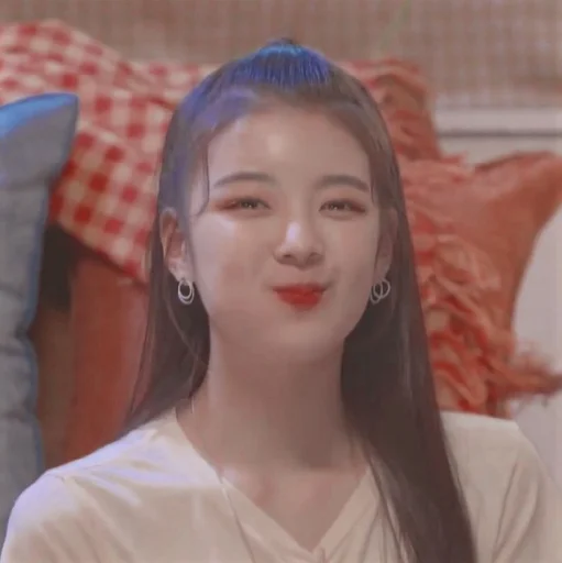 🍒 Стикер «choi jisu» для Telegram