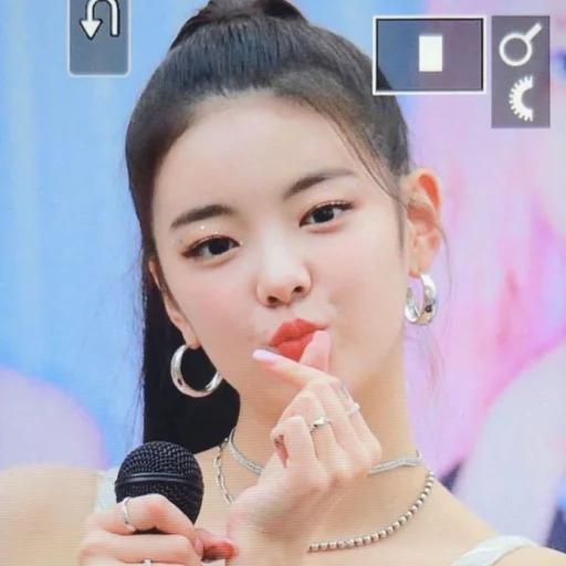 🍒 Стикер «choi jisu» для Telegram