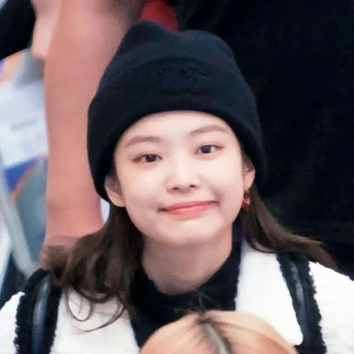 🥟 Стикер «kim jennie» для Telegram