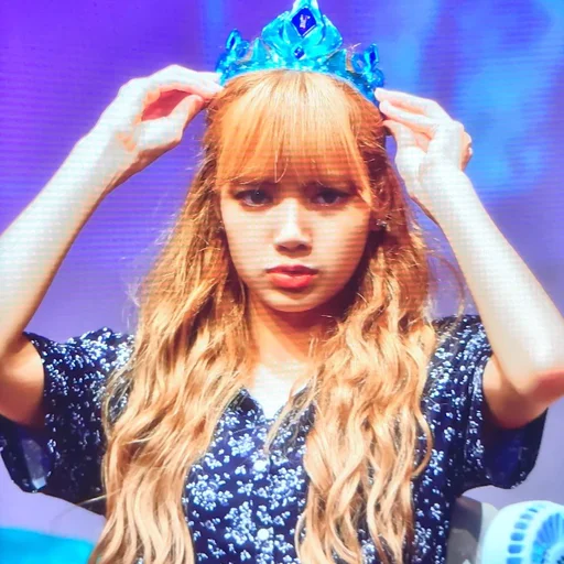 🐈 Стикер «lalisa manoban» для Telegram