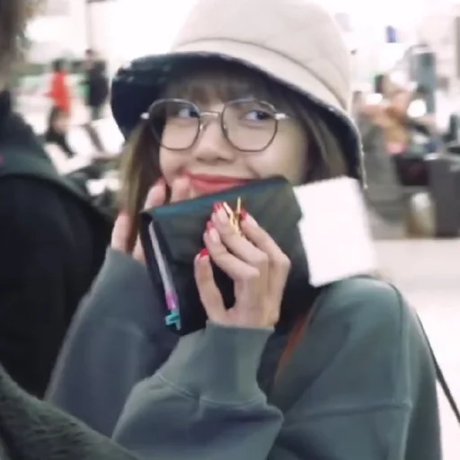 🐈 Стикер «lalisa manoban» для Telegram