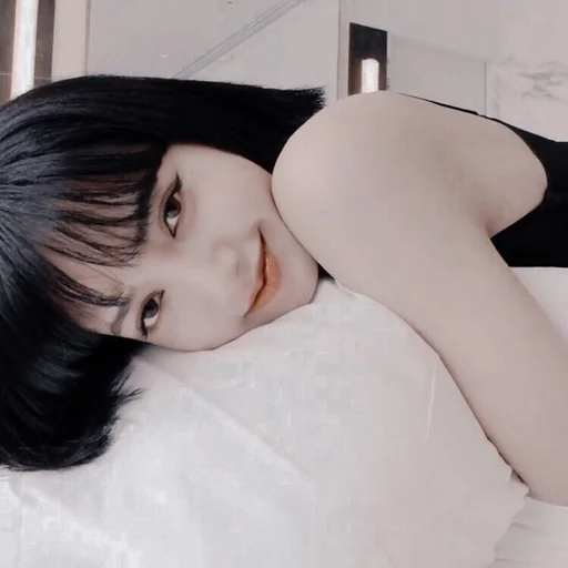 🐈 Стикер «lalisa manoban» для Telegram
