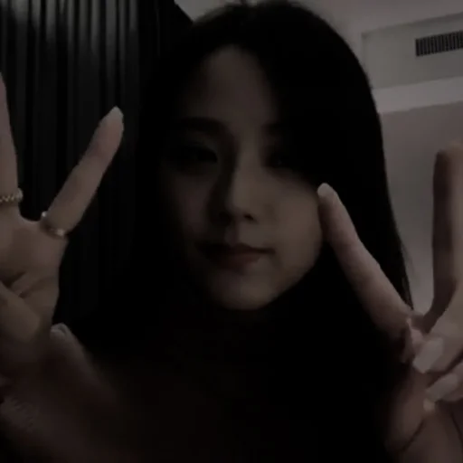🕶 Стикер «Dark Jisoo» для Telegram