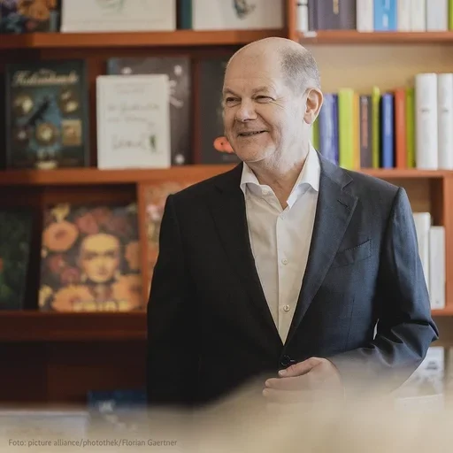 🙂 Стикер «Olaf Scholz» для Telegram
