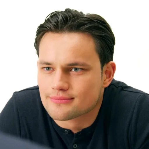 😀 Стикер «Олежка Павлович Воеводин» для Telegram