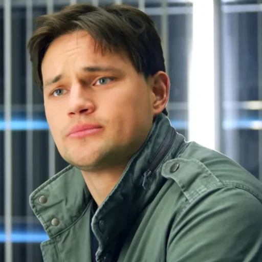 😣 Стикер «Олежка Павлович Воеводин» для Telegram