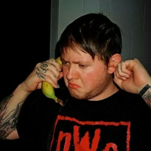 📞 Стикер «bmth» для Telegram