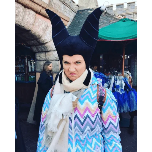 😈 Стикер «OLYA» для Telegram