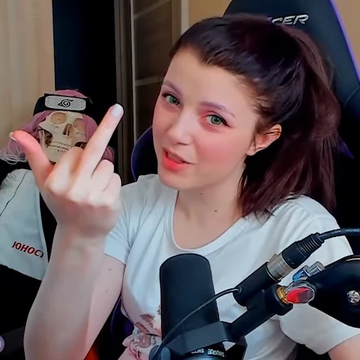 🖕 Стикер «Olyashaa» для Telegram