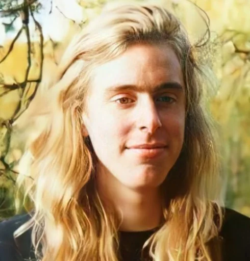 👩 Стикер «Opeth» для Telegram