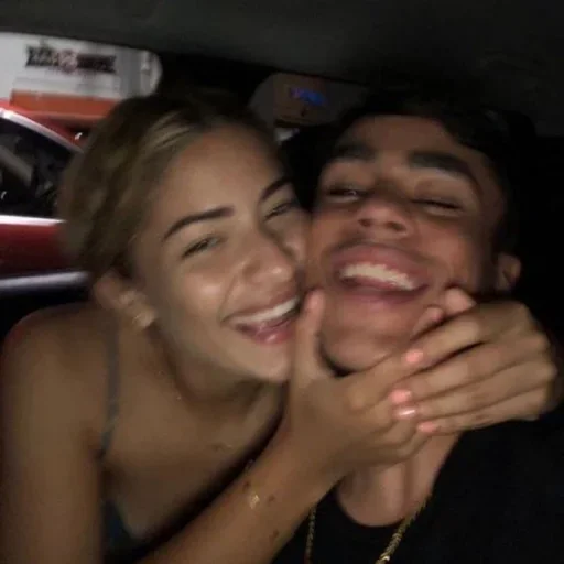 👫 Стикер «hœ’s mood» для Telegram