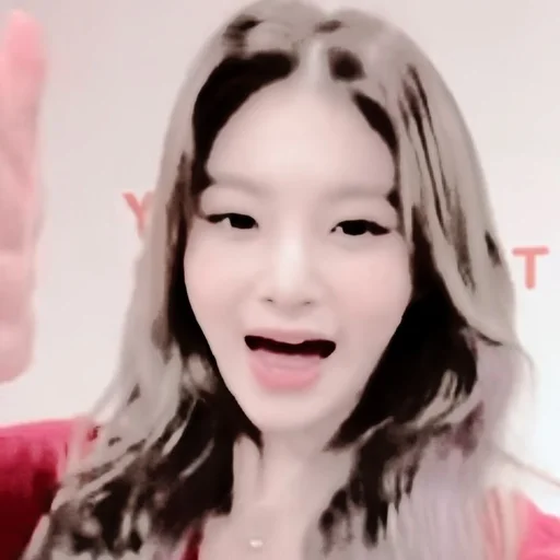 🦩 Стикер «Yiren» для Telegram