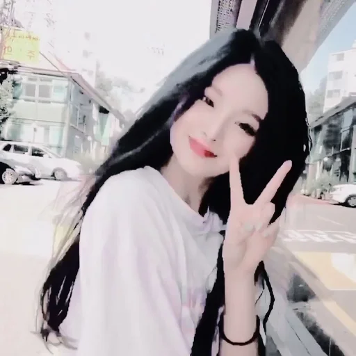 🦩 Стикер «Yiren» для Telegram