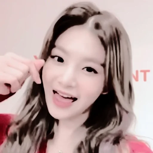 🦩 Стикер «Yiren» для Telegram