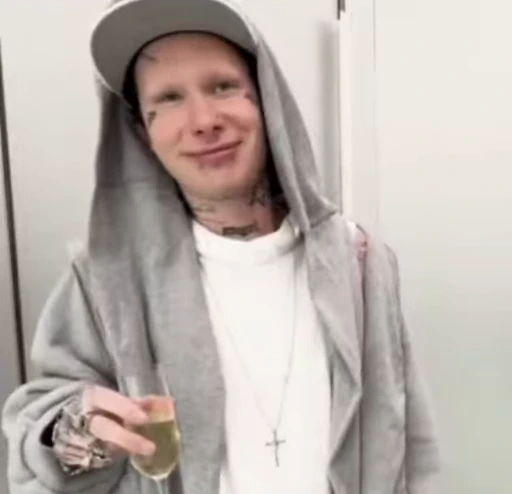 😂 Стикер «N.1» для Telegram