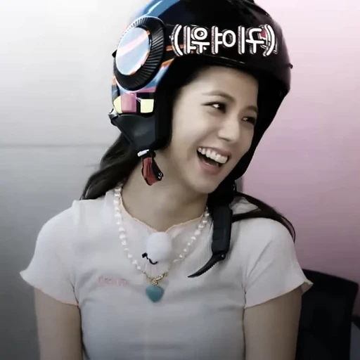 😂 Стикер «kim jisoo» для Telegram