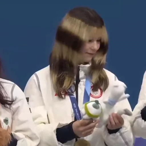 🤩 Стикер «Алиса Лью» для Telegram