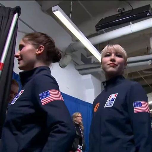 🤩 Стикер «Алиса Лью» для Telegram