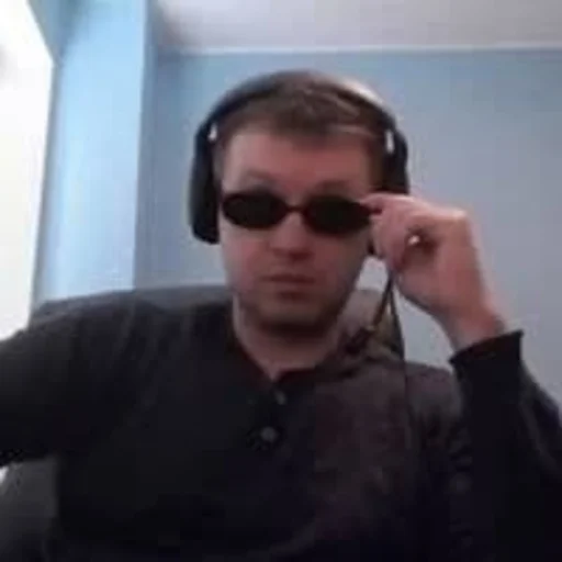 🧐 Стикер «Papich_photo» для Telegram