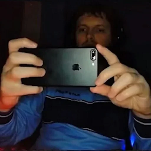 📱 Стикер «Папич» для Telegram