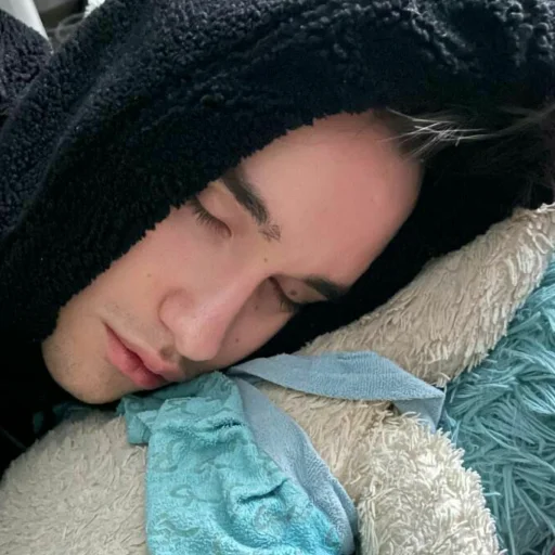 😴 Стикер «Парадеевич» для Telegram