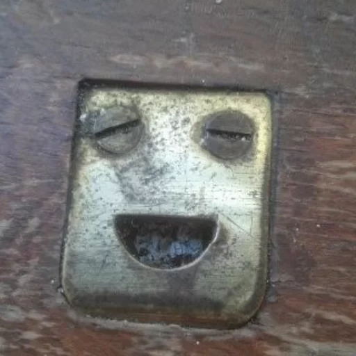 😅 Стикер «pareidolia» для Telegram