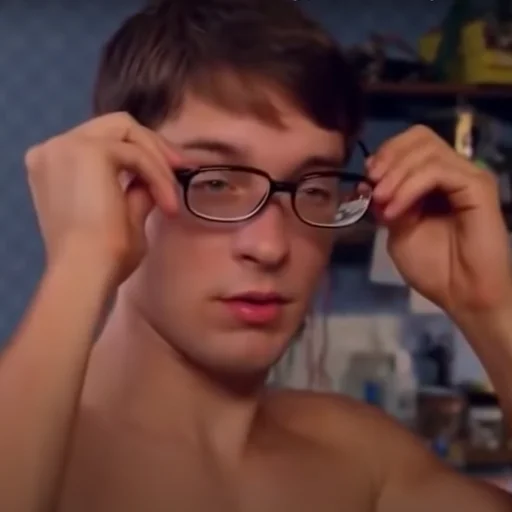 👓 Стикер «Человек-Паук Тоби Магуайер» для Telegram