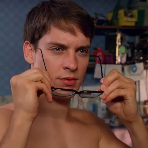 👓 Стикер «Человек-Паук Тоби Магуайер» для Telegram