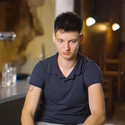 😞 Стикер «пацанки» для Telegram