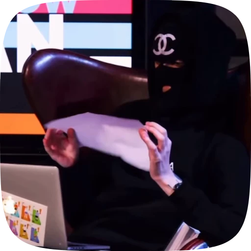 🫢 Стикер «Young PH» для Telegram