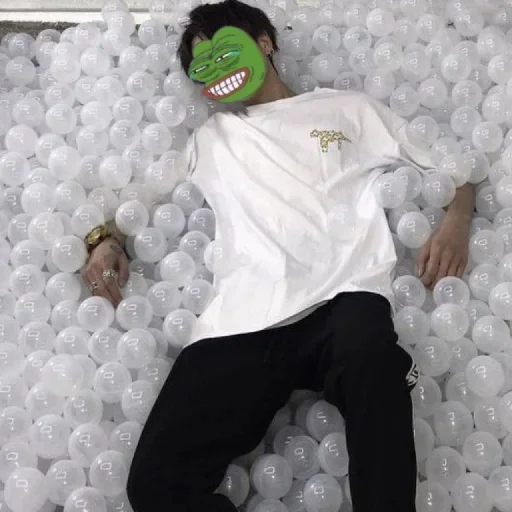 😗 Стикер «Pepe Mood» для Telegram