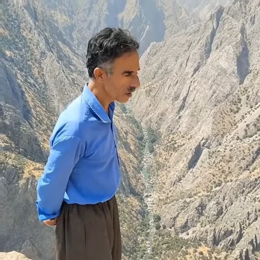 😐 Стикер «Persian memes» для Telegram