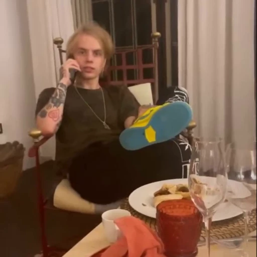 🤨 Стикер «PHARAOH» для Telegram