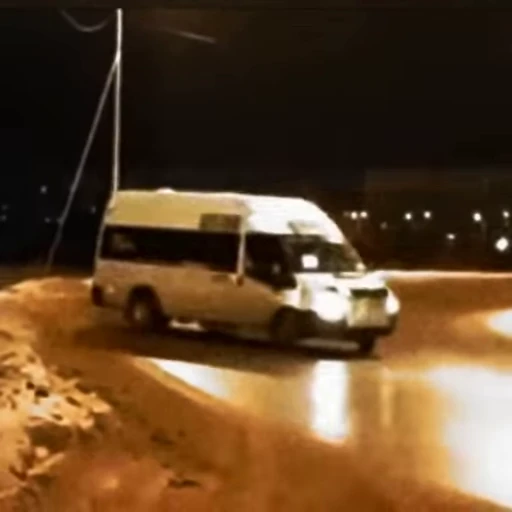 🚐 Стикер «phnkrs» для Telegram