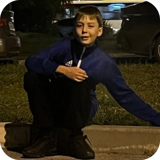 🫥 Стикер «пикми лкс» для Telegram