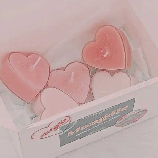 🤍 Стикер «lovely love» для Telegram