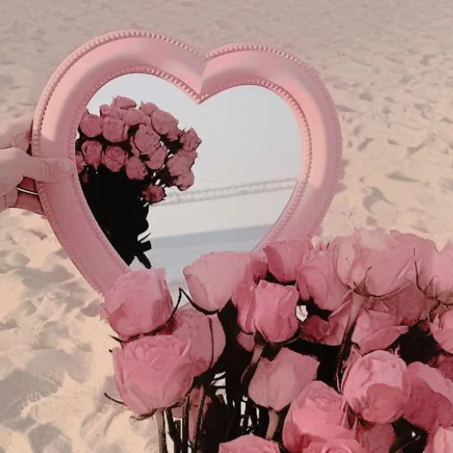 🤍 Стикер «lovely love» для Telegram