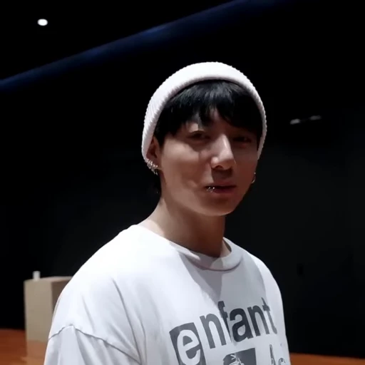 🕳️ Стикер «bts jungkook» для Telegram