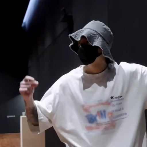 🕳️ Стикер «bts jungkook» для Telegram