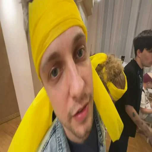 😏 Стикер «Стинтлер» для Telegram