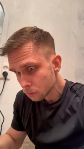 😳 Стикер «Russian Gym» для Telegram