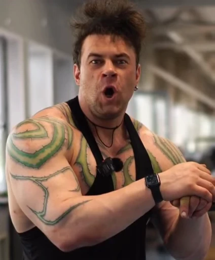 😱 Стикер «Russian Gym» для Telegram