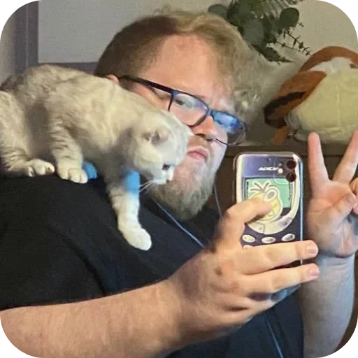 🤳 Стикер «тоха т2х2» для Telegram